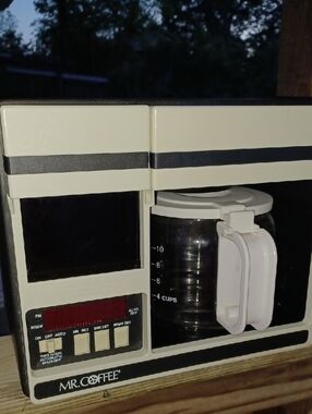 Vintage Mr. Coffee Under Cabinet Coffee Maker UTC-303